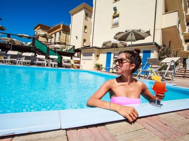 hotelgardencesenatico en august-all-inclusive-hotel-seaside-holidays-in-cesenatico 003